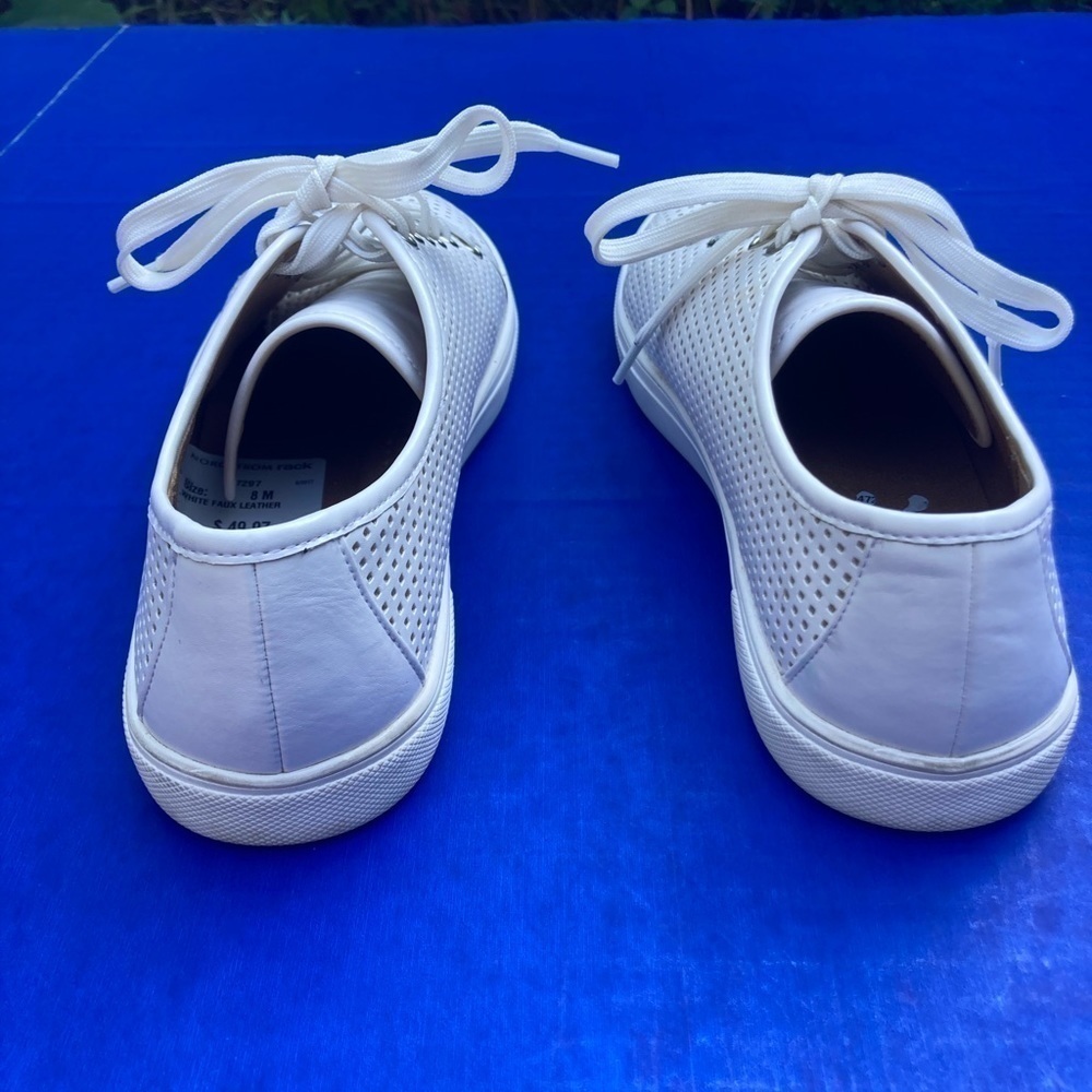 Susina white textured casual shoes, size 8 - Picture 6 of 8